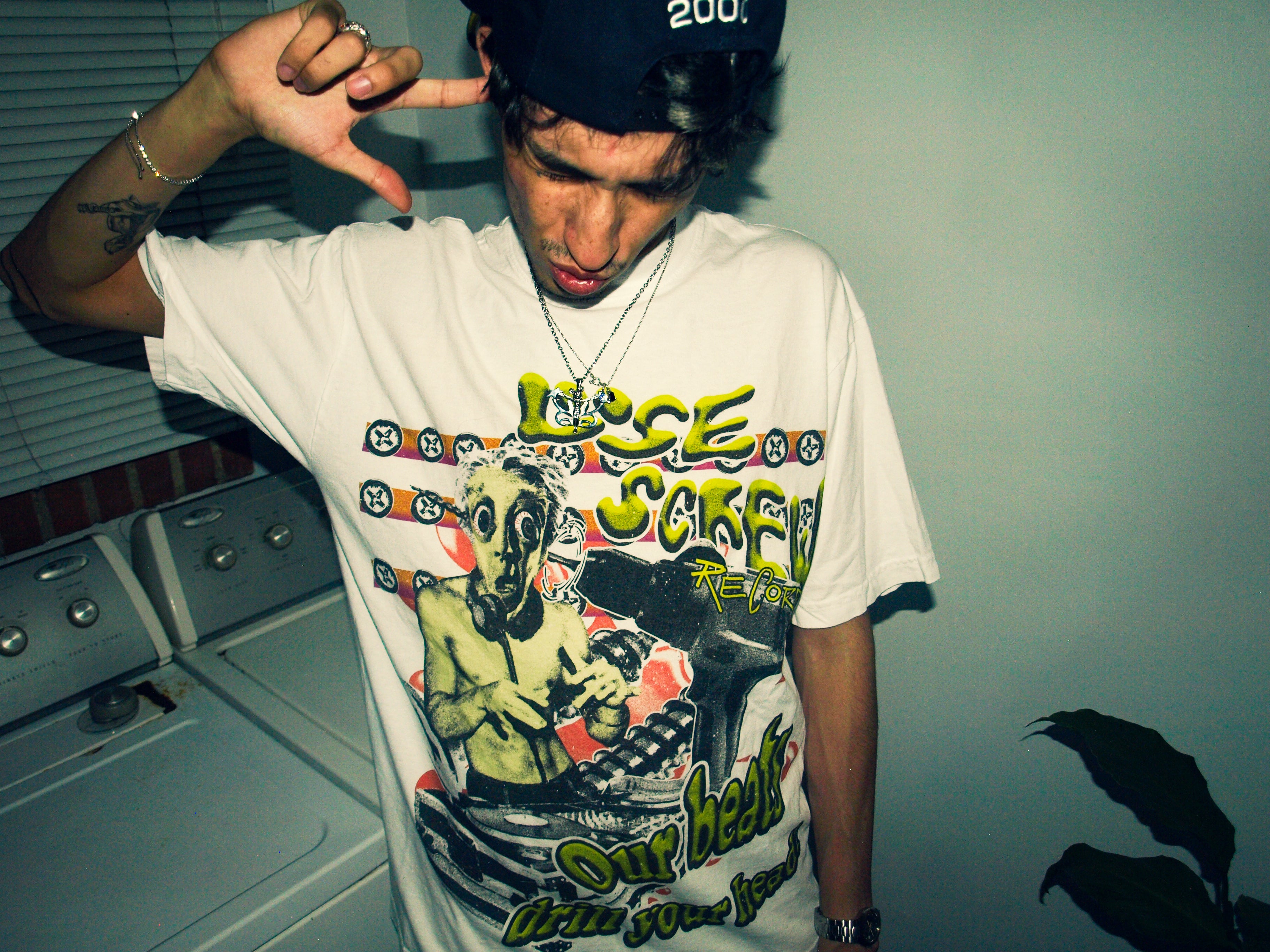 Loose screw records Tee